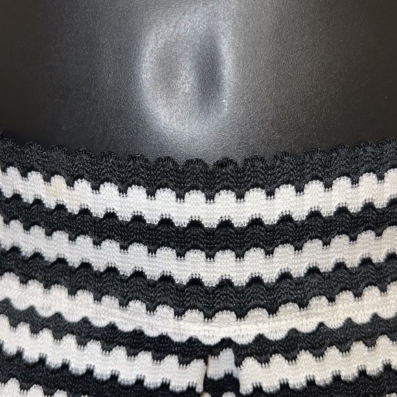 SKINNY STRIPE BANDAGE SKATER SKIRT - Picture 3 of 9